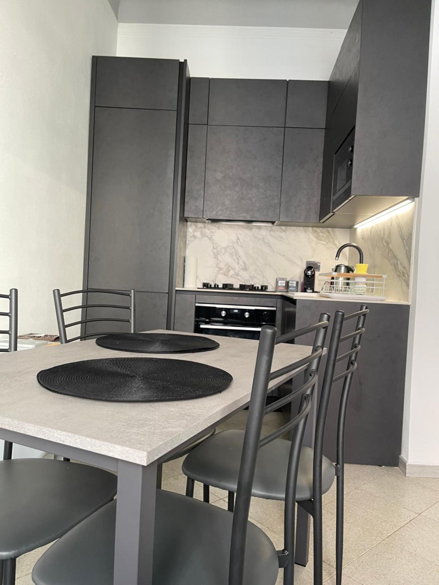 Bilocale Zona Navigli Lägenhet Milano Exteriör bild